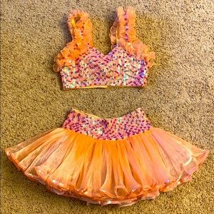 Dance costume. Peach color, Size XLC